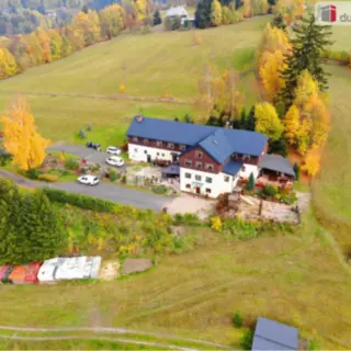 Prodej hotely, penziony 851 m²