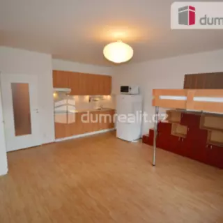 Pronájem byt 1+kk, garsoniera 31 m²