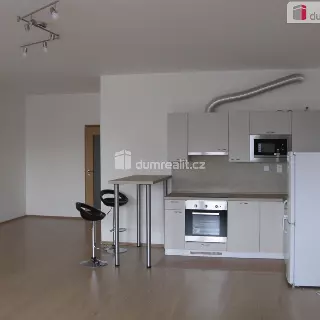 Pronájem byt 1+kk, garsoniera 50 m²