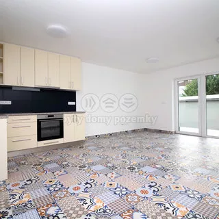 Pronájem byty 3+kk 65 m²