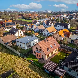 Prodej rodinné domy 171 m²