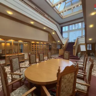 Prodej kanceláře 2 550 m²