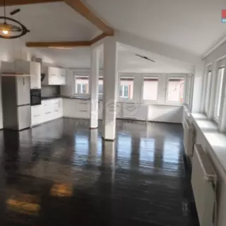 Pronájem byty 3+kk 90 m²