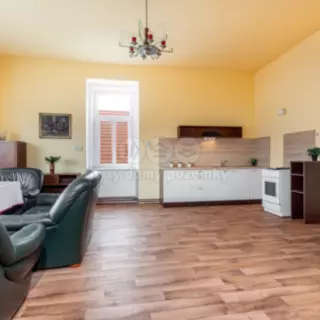 Prodej rodinné domy 352 m²