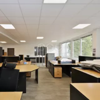 Pronájem kanceláře 100 m²
