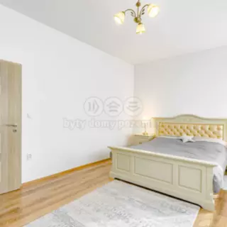 Prodej byty 4+kk 97 m²