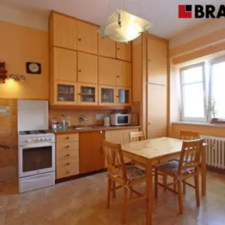 Pronájem byty 2+1 63 m²