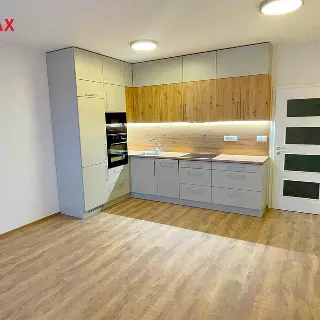 Pronájem byt 1+kk, garsoniera 44 m²