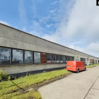 Pronájem skladové prostory 300 m²