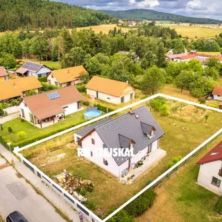 Prodej rodinné domy 205 m²