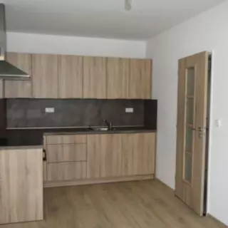 Pronájem byty 3+kk 72 m²