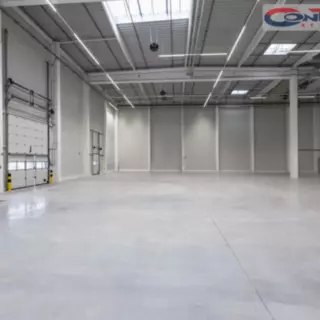Pronájem skladové prostory 1 500 m²