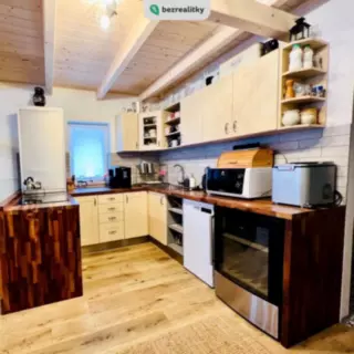 Prodej chaty 140 m²