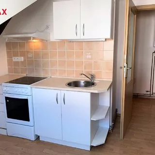 Prodej byt 1+kk, garsoniera 36 m²