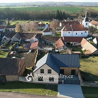 Prodej stavební parcely