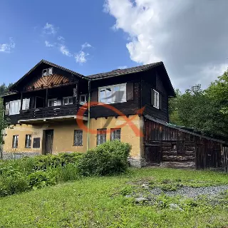 Prodej rodinné domy 180 m²