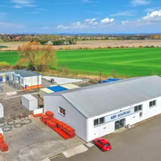 Pronájem skladové prostory 368 m²