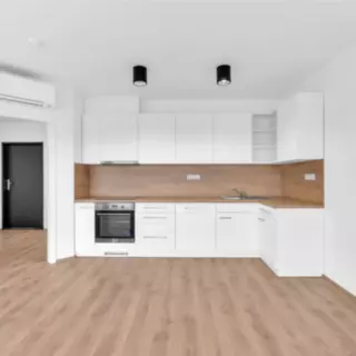 Pronájem byty 2+kk 61 m²