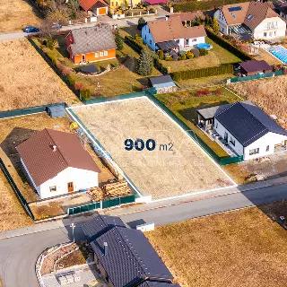 Prodej stavební parcely 900 m²