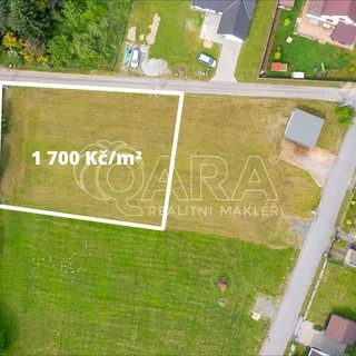 Prodej stavební parcely 1 239 m²