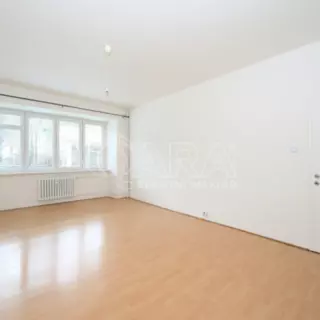 Pronájem byty 2+1 62 m²