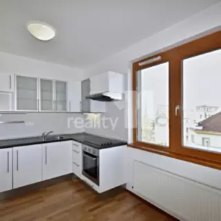 Pronájem byt 1+kk, garsoniera 38 m²
