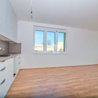 Pronájem byty 2+kk 60 m²