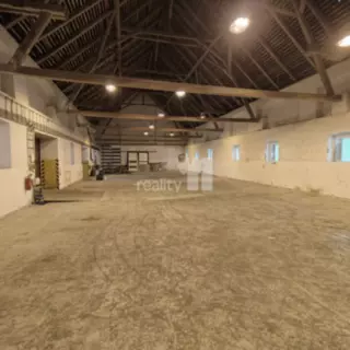 Pronájem skladové prostory 410 m²