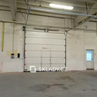 Pronájem skladové prostory 1 859 m²