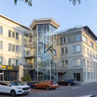 Pronájem kanceláře 317 m²