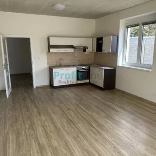 Pronájem byt 1+kk, garsoniera 46 m²