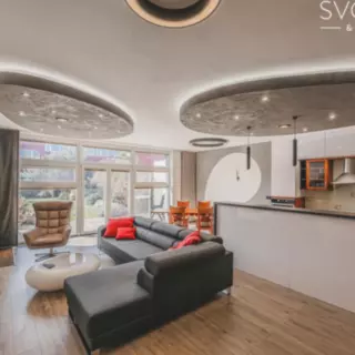 Pronájem rodinné domy 160 m²