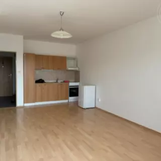 Pronájem byt 1+kk, garsoniera 35 m²