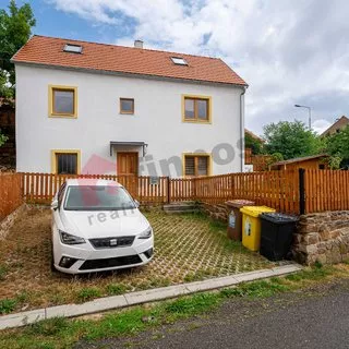 Pronájem rodinné domy 170 m²