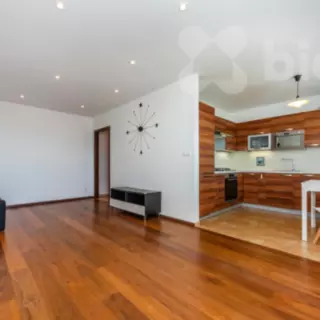 Pronájem byty 3+kk 60 m²