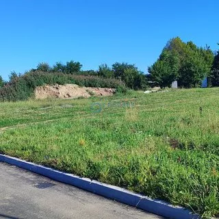 Prodej stavební parcely 1 676 m²