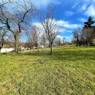 Prodej stavební parcely 1 068 m²