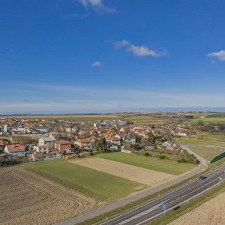 Prodej stavební parcely 425 m²