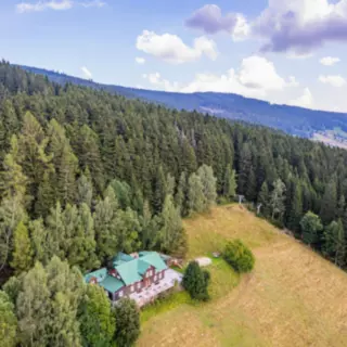 Prodej hotely, penziony 560 m²