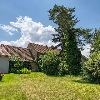 Prodej zemědělské usedlosti, statky 160 m²