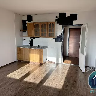 Pronájem byt 1+kk, garsoniera 29 m²