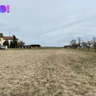 Prodej stavební parcely 881 m²