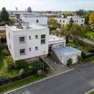 Prodej rodinné domy 275 m²
