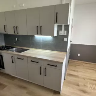 Pronájem byty 2+1 63 m²