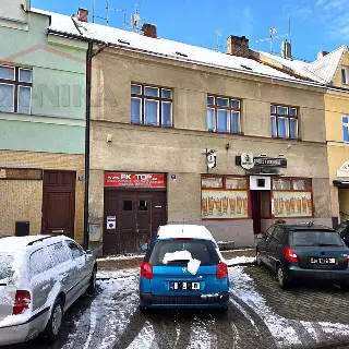 Prodej obchody 200 m²